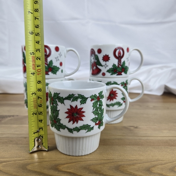 Vintage 1970s Trimont Ware Japan Stacking Mugs Cups Christmas Holiday Set of 5 - Picture 9 of 11